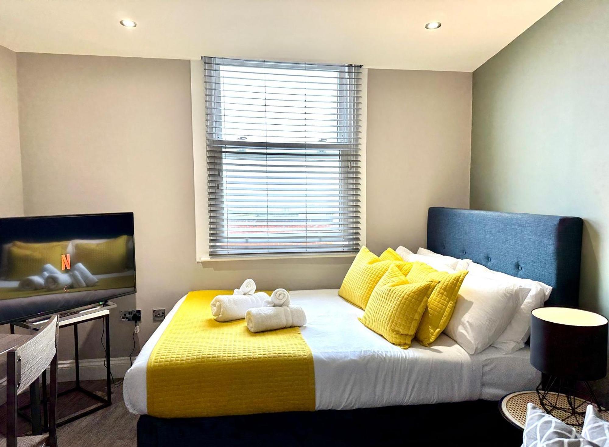 Stylish Studio With Sea Views Lejlighed Brighton Eksteriør billede
